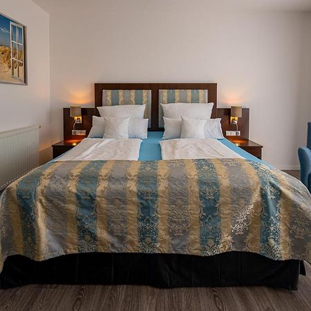 Hotel Nordstern Neuharlingersiel Ngoại thất bức ảnh