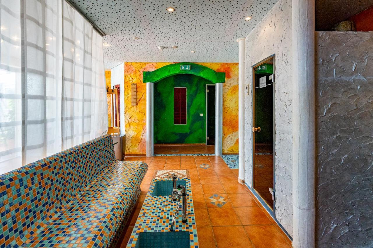 Hotel Nordstern Neuharlingersiel Ngoại thất bức ảnh